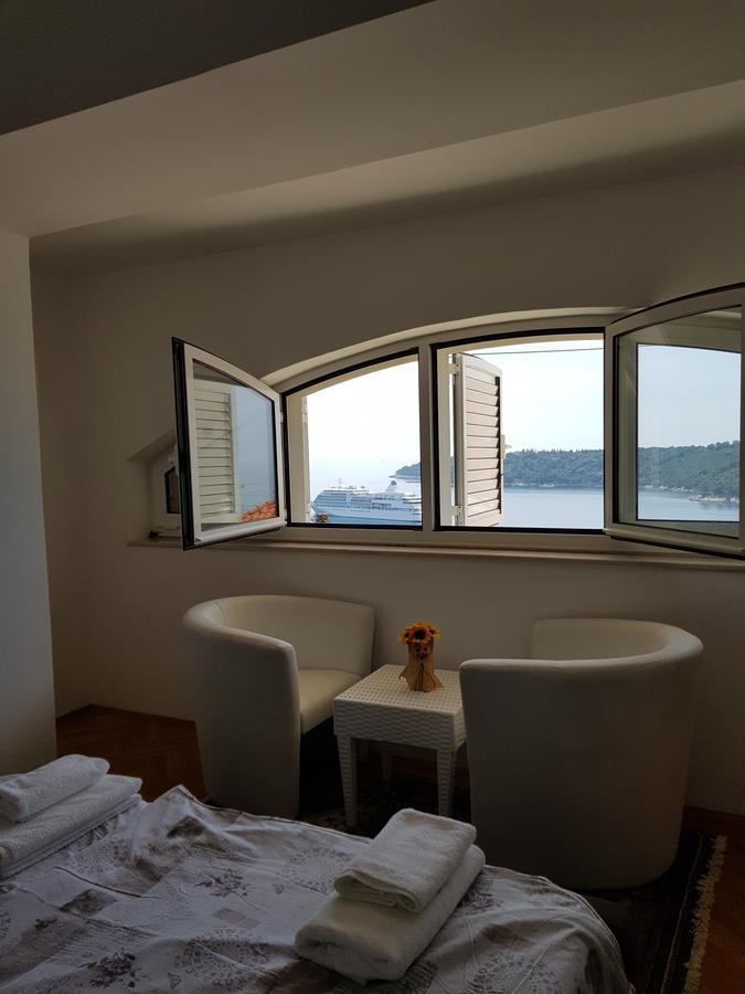 Apartment Dove With Sea View And Free Parking Dubrovnik Exterior photo
