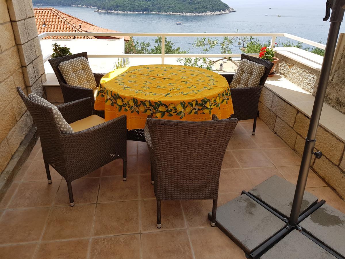 Apartment Dove With Sea View And Free Parking Dubrovnik Exterior photo
